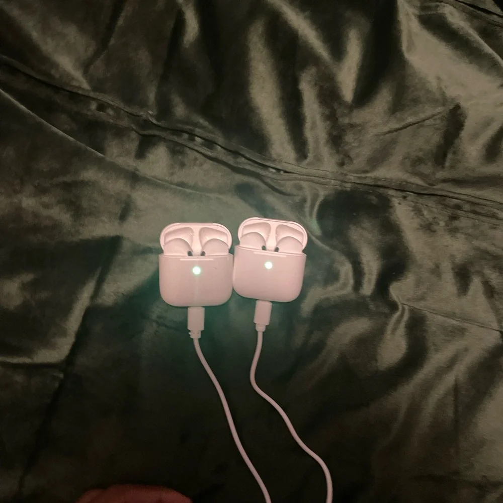 Air pods